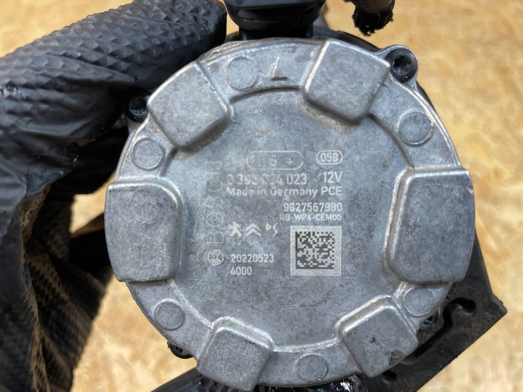 фото №9, Додаткова насос wody opel e-corsa f peugeot e-208 ii 9827567880