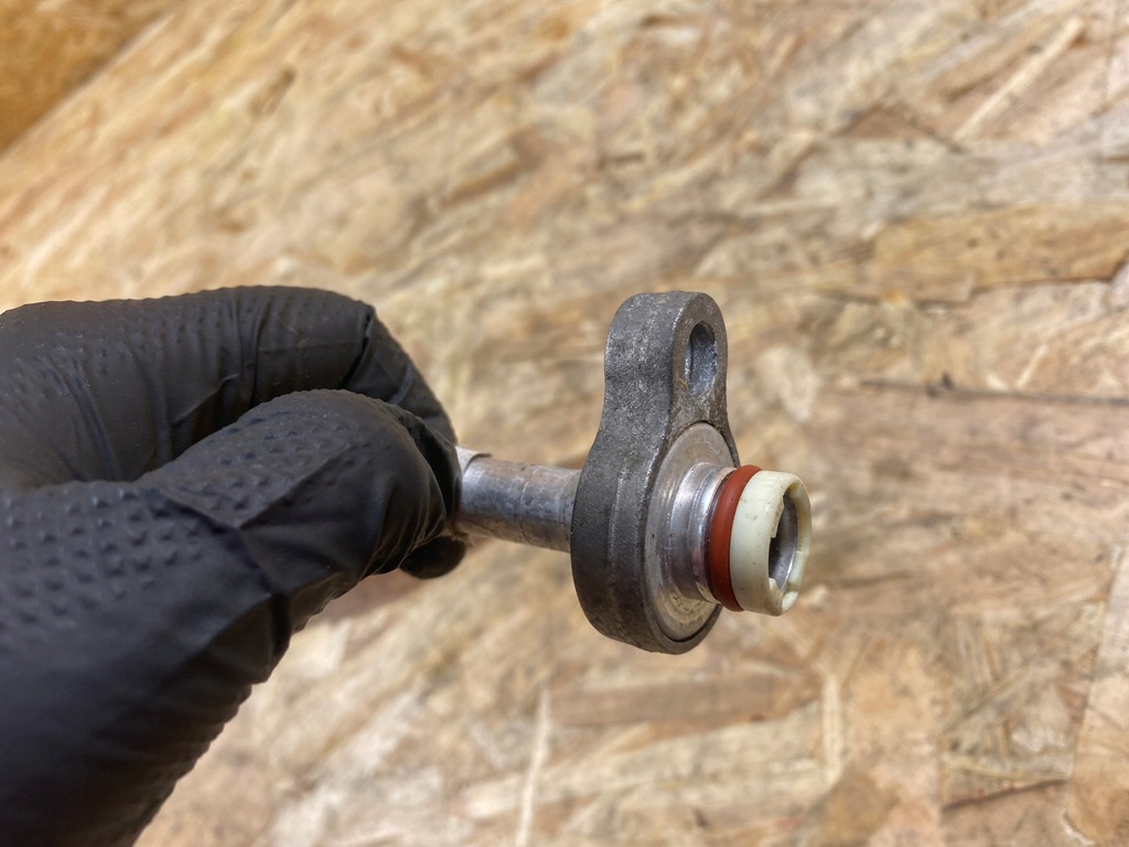 фото №8, Wąż шланг кондиционера volvo v40 ii 2012-