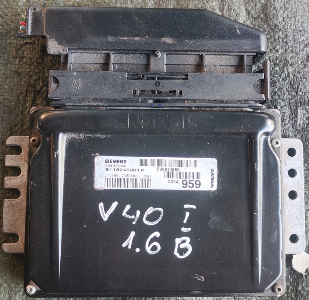 фото №1, Volvo v40 1.6 бортовий комп'ютер блок керування двигуна