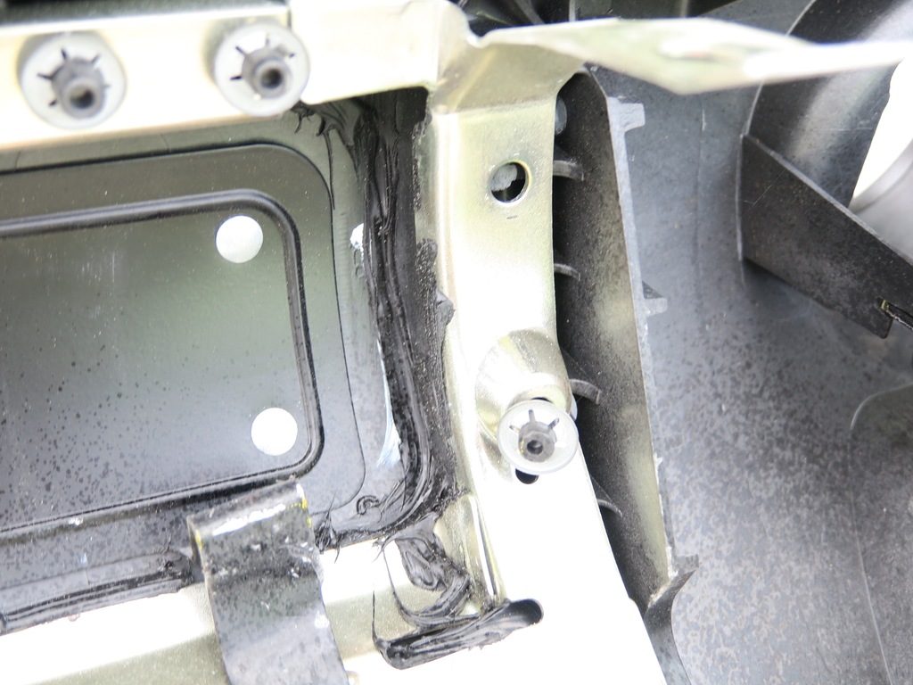 фото №12, Приборная панель консоль czarna audi tt 8n