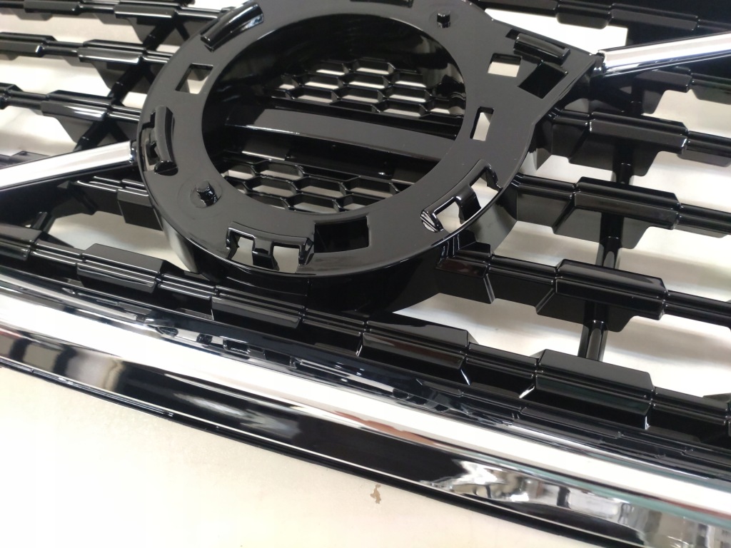 фото №7, Новий решітка радіатора решітка радіатора радіатора volvo s60 v60 iii 2019- r-design 32132229 хром