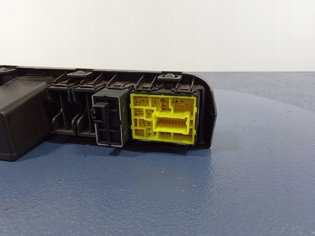 фото №5, Note i e11 панель регулювання дзеркал 684859u100