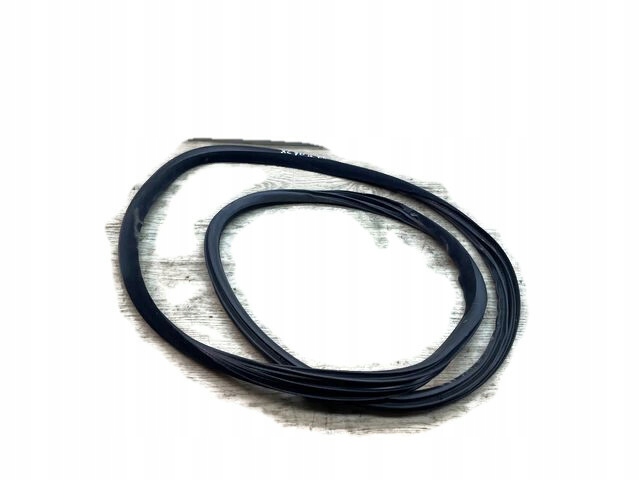 фото №1, Volvo xc70 ii прокладка дверь правый перед