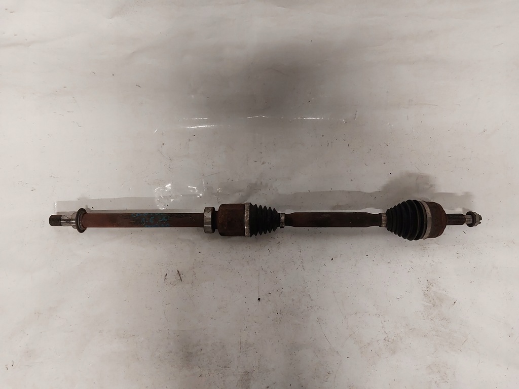 фото №1, Приводной вал półośka правая длинная renault captur i lift 1.5 dci автоматическая коробка передач