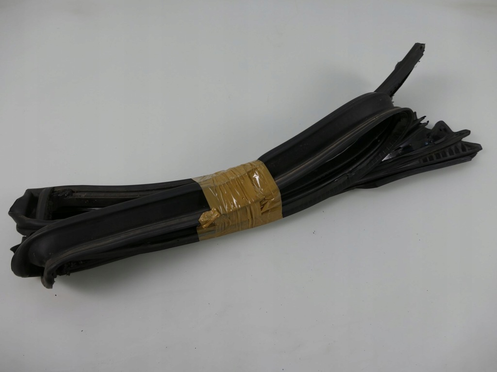 фото №2, Mercedes r172 slk w172 прокладка крыша a1727200078