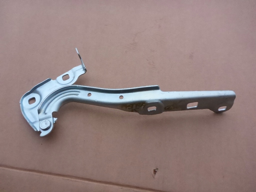 Купить Astra k петля капот левый 39032149 lh