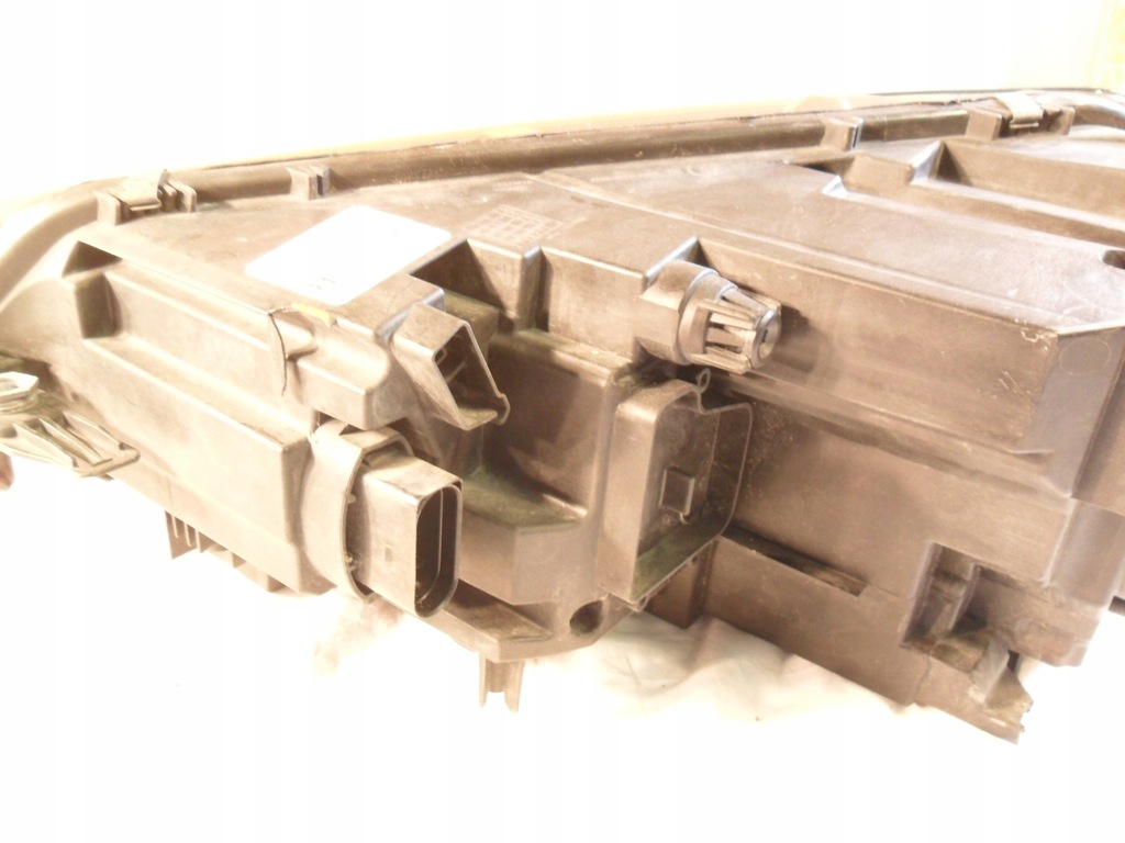 фото №9, Vw touran 15- лампа права перед full led