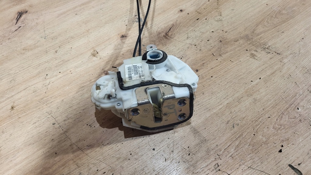 фото №13, Замок правий задня honda civic viii 8 ufo hb 5d 7 pin