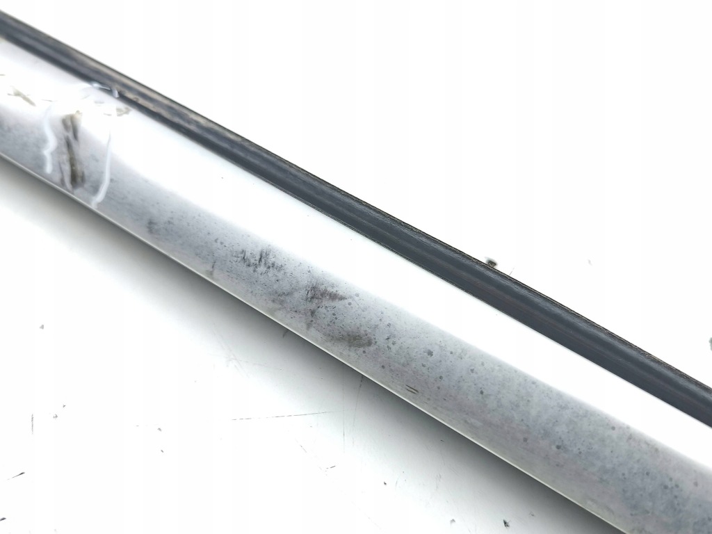 Mercedes-benz a w177 2019 молдинг скло двері передніх 1060001641 Зі Шроту