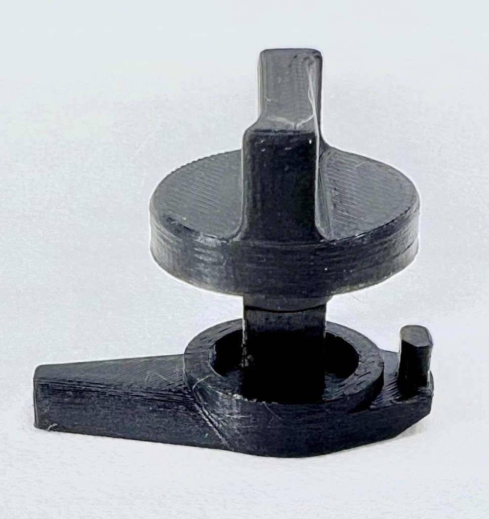 Набор ремонтный бардачка треугольник багажника audi a4 b6 b7 a6 замок Недорого