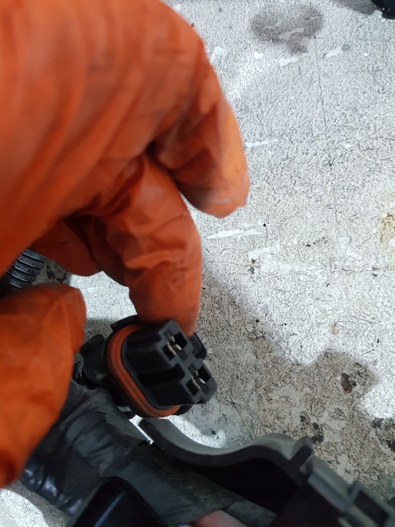 фото №9, Джгут двигуна 240117414r renault megane iii fluence 1.5dci k9kh834