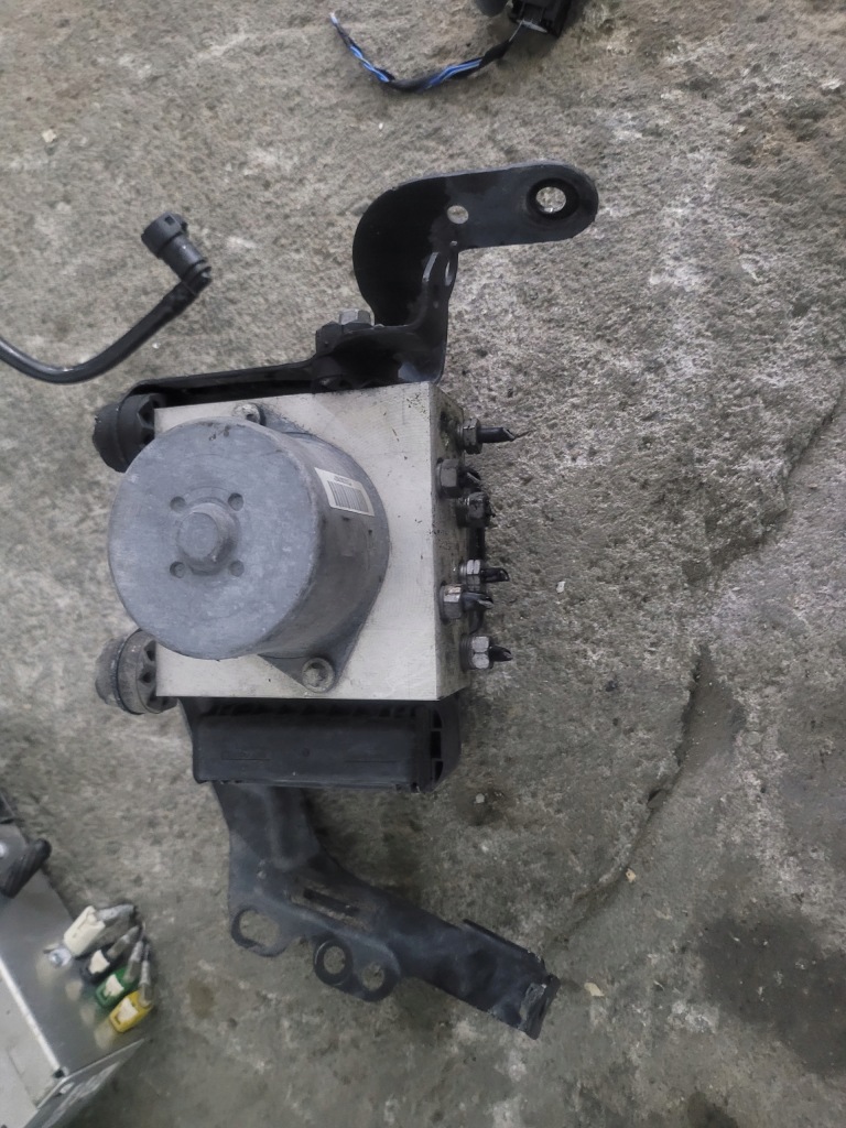 фото №1, Mini r56 насос abs 9807822