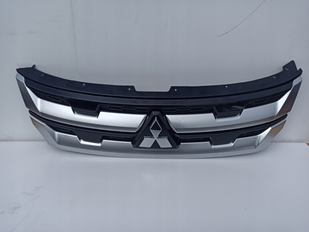 фото №1, Решётка радиатора решётка радиатора mitsubishi outlander iii 7450b303-06