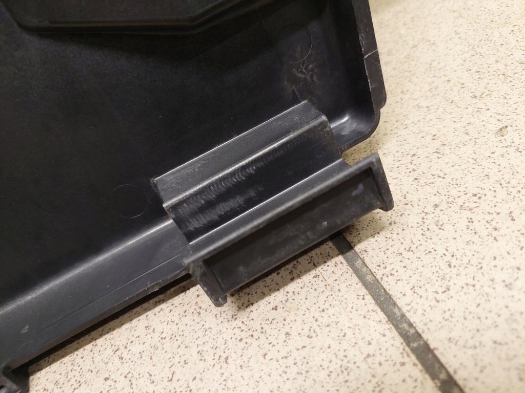 Mercedes a-klasa 1.4 вентилятор радиатора a1685050155 Недорого