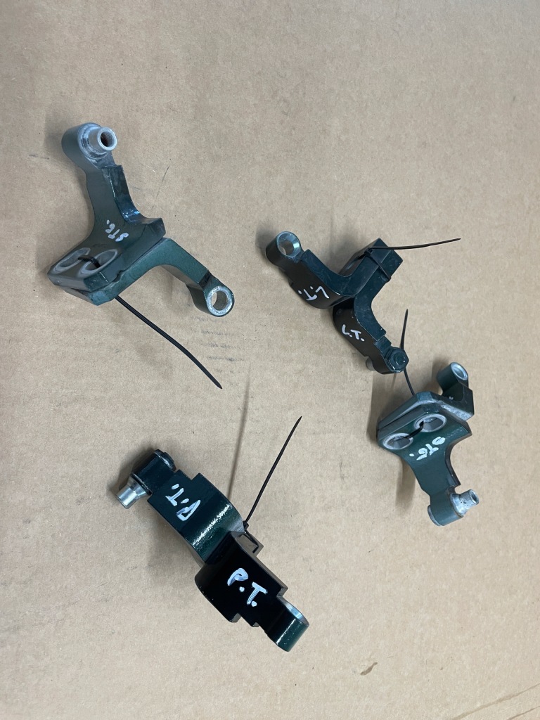 фото №1, Alfa romeo stelvio петля петлі двері лівий правий перед задня