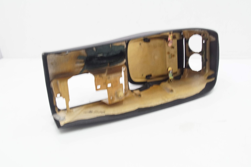 фото №9, Підлокітник бардачок maserati 4200gt 02-