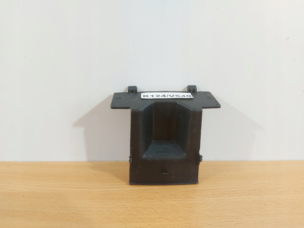 фото №2, Volvo v50 заглушка защита салона крышка крышка