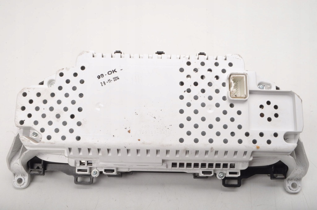 фото №8, Volvo s60 ii v60 s80 ii v70 iii 2.0 d4 счетчик приборы lift europa 31433332