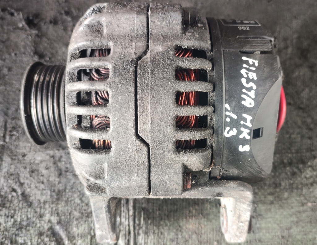 Купить Ford fiesta mk4 1.3 генератор