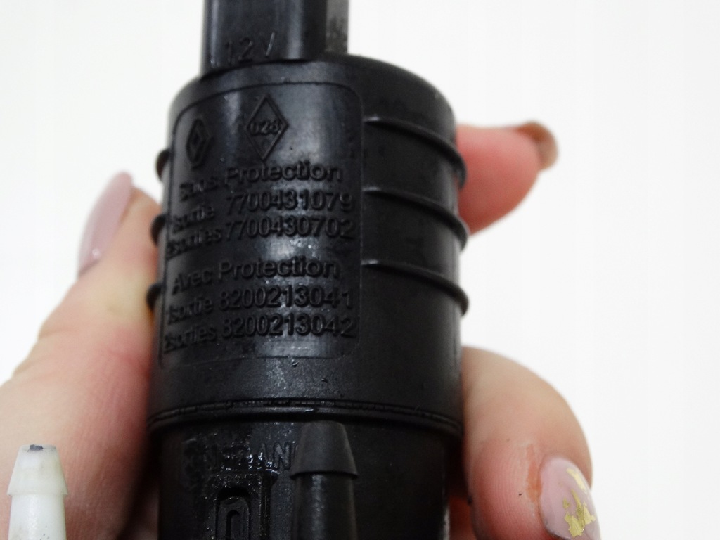 фото №7, Помпа розпилювача renault twingo i 8200213041