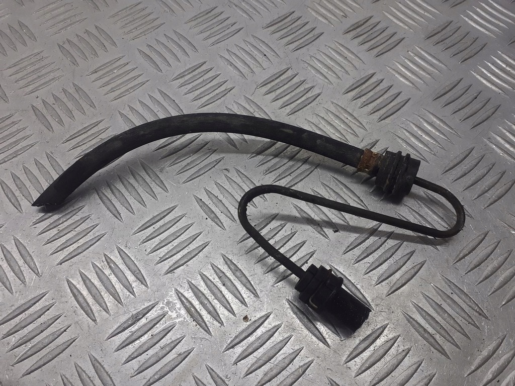 фото №1, Шланг трубка цилиндр сцепления audi a3 8p 1.6 mpi