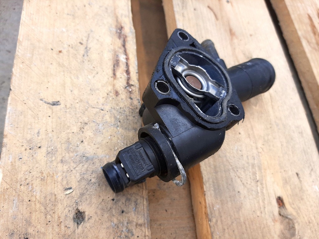 фото №1, Термостат thalia megane 1.5 dci vernet th6666.89j