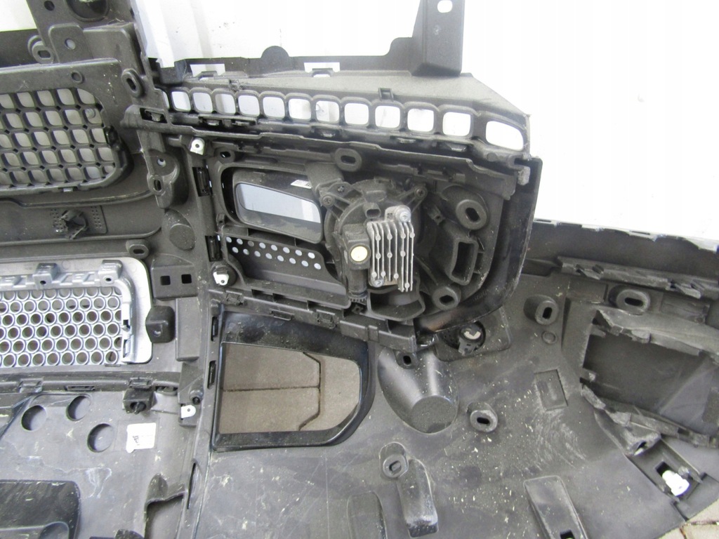 фото №14, Бампер перед передний land rover defender 2 ii l663 20-