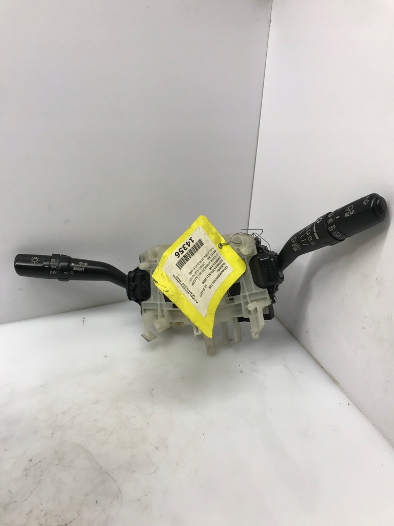 фото №1, Переключатель комбинированный переключатели subaru 83111fe44