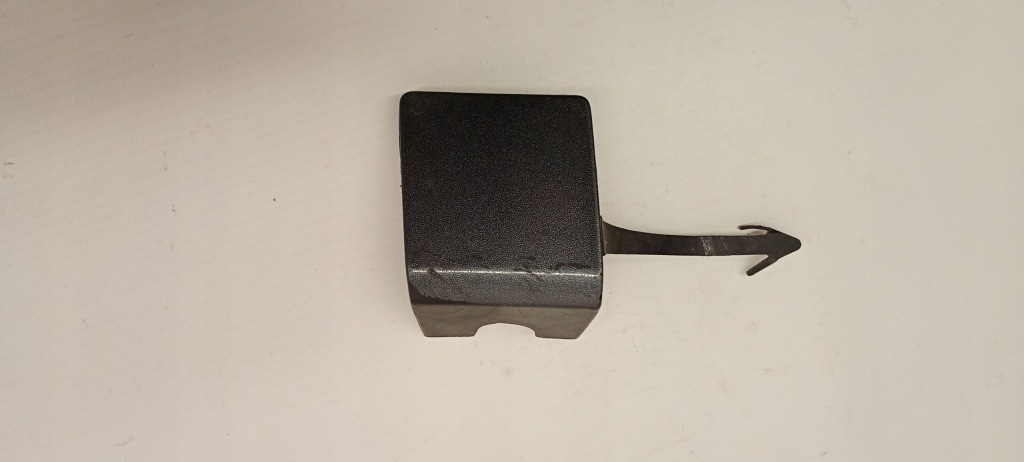 фото №1, Оригинальная заглушка фаркоп бампера перед передний partner ii berlingo iii