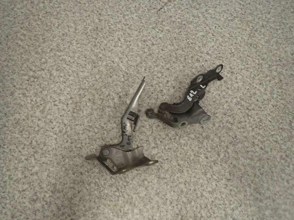 фото №6, Toyota corolla e12 петля капот левый lub правый