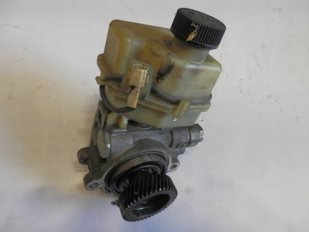 фото №1, Mazda 5 2.0 citd насос усилителя 6c30
