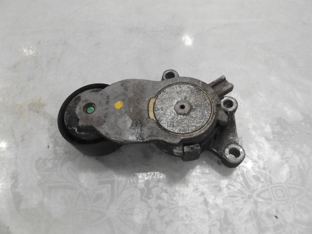 фото №2, C3 picasso 1,6hdi ролик натяжитель