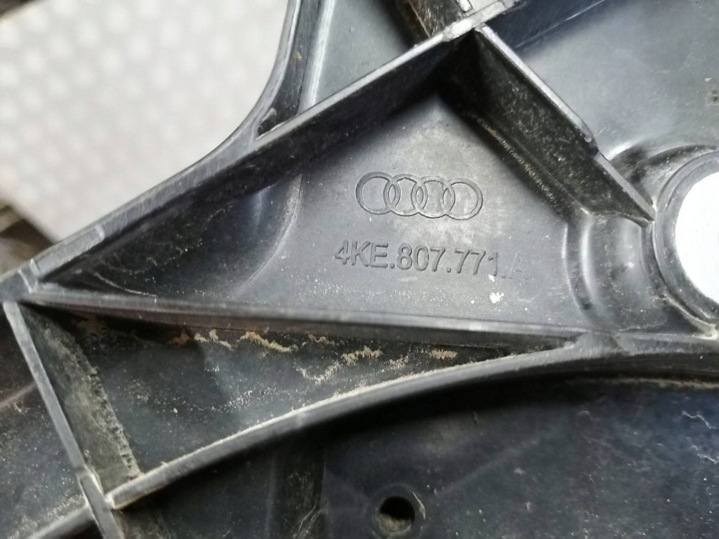 фото №6, Dd audi e-tron шторка жалюзи воздуховод воздуха поперечина перед