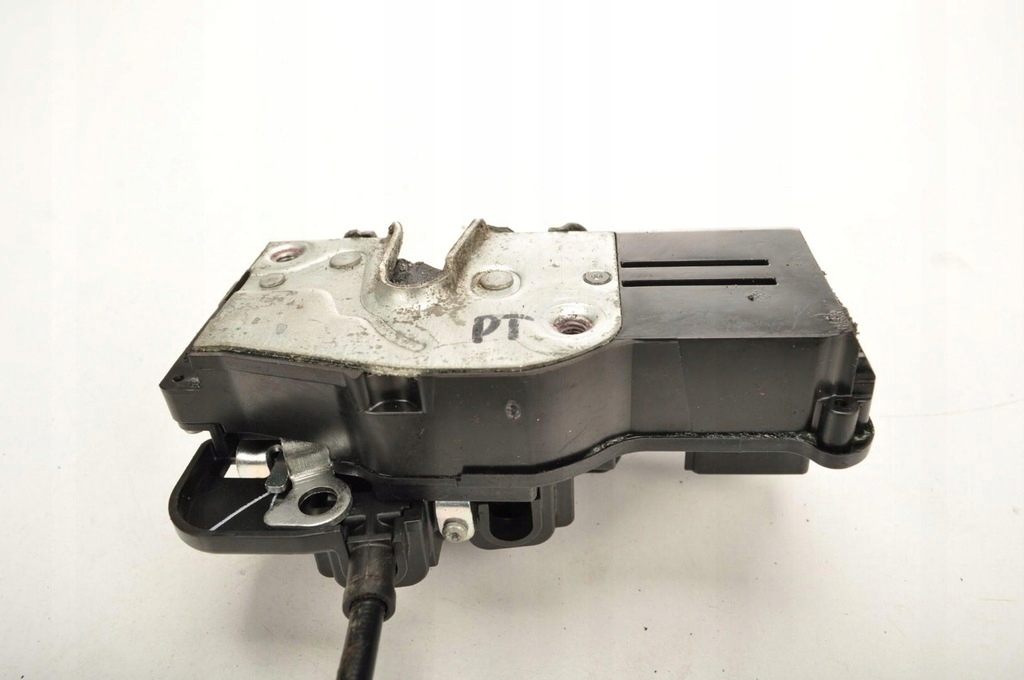 Tesla model s замок дверь правый задний  задний 6008914-00-d Цена