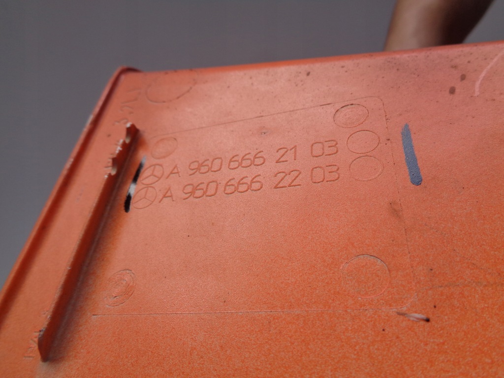 Поріг підніжка правий підніжка mercedes actros mp4 w960 Недорого