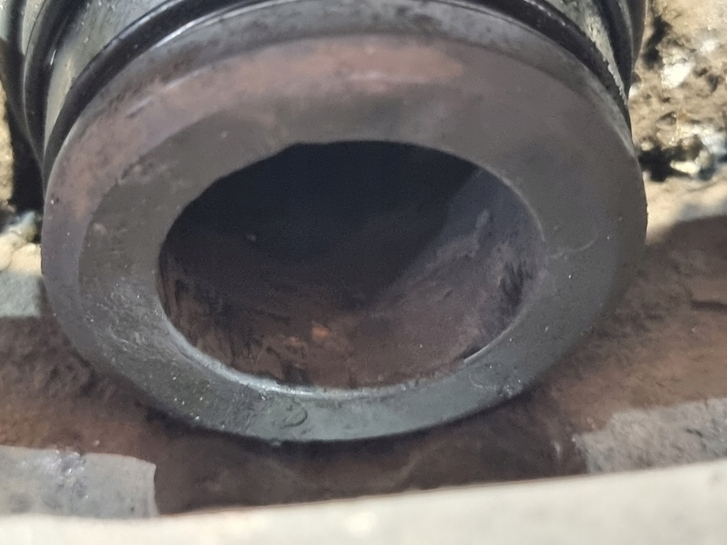 фото №12, Суппорт тормозной правый перед opel signum 1.8b 16v 90kw 03r