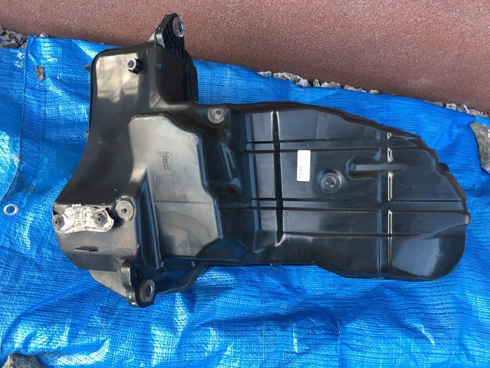 Audi q7 4m бак adblue насос 4m0131878bf Зі Шроту