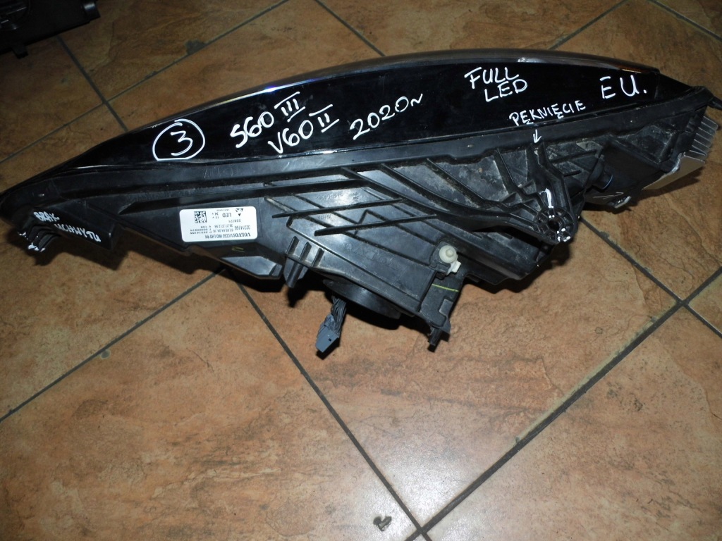 фото №6, Volvo s60 iii v60 ii 20' лампа правий перед full led 32314166