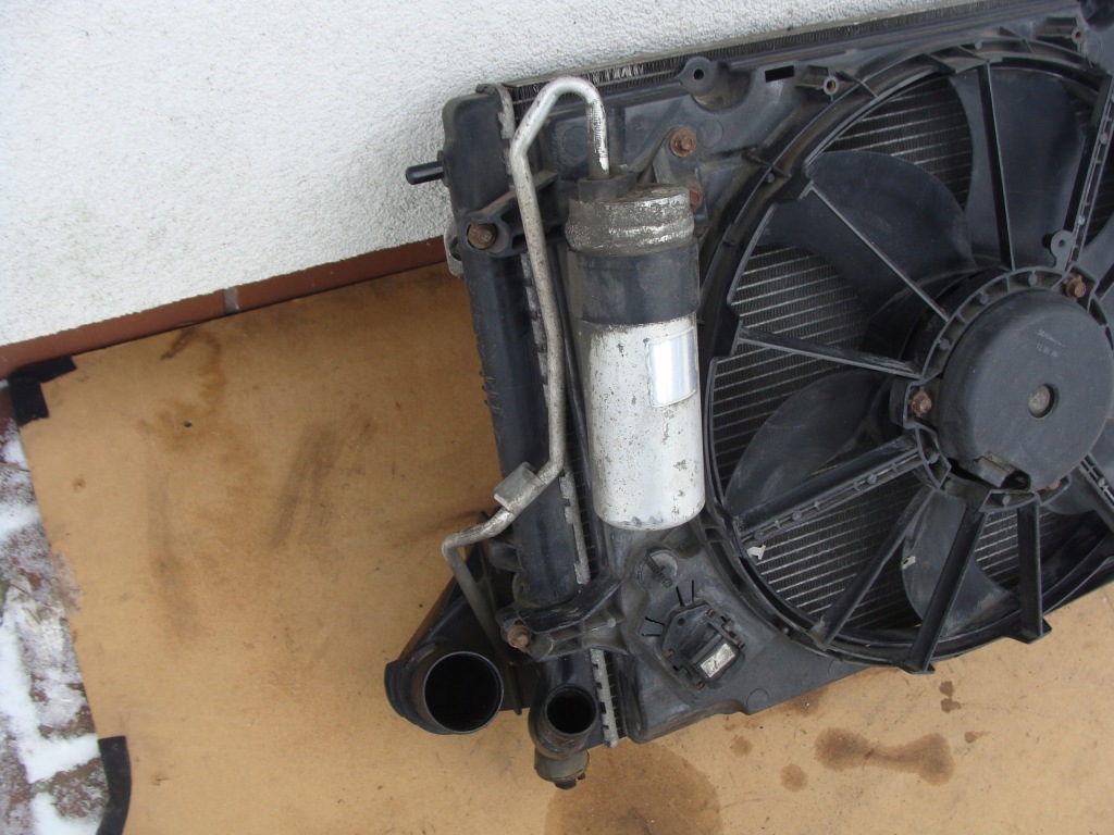 Ремень передний вентилятор радиатор воды кондиционера dacia logan 1 fl 1.5 dci Киев