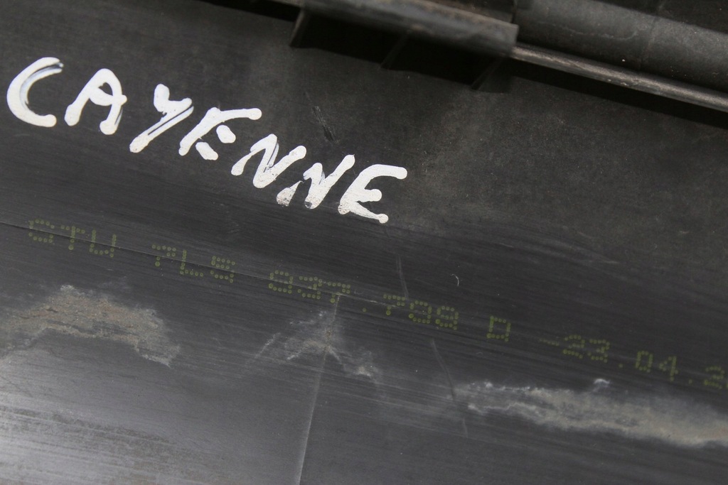 фото №9, Молдинг декоративна правий перед cayenne