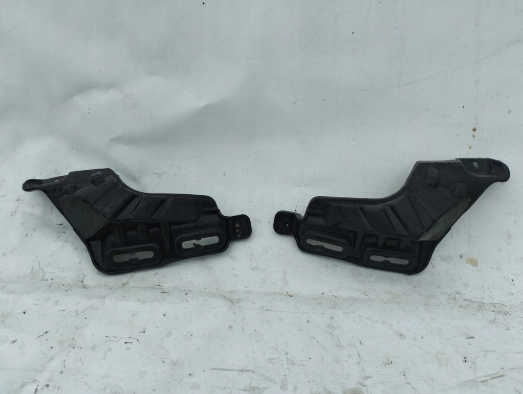 фото №1, Citroen c3 iii направляющая крыла левый