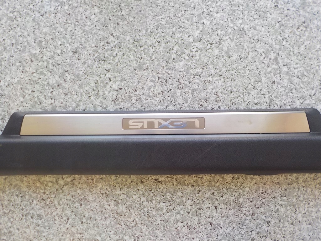 фото №1, Молдинг накладка порог правый перед lexus gs 200t