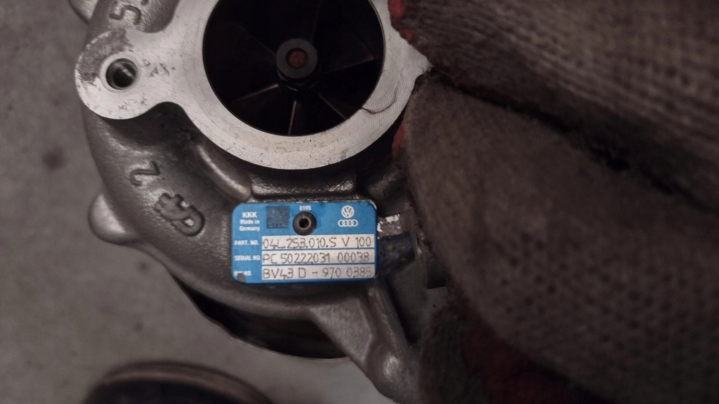 фото №6, Audi a4 8k 2.0tdi турбонагнітач turbo 04l253010s