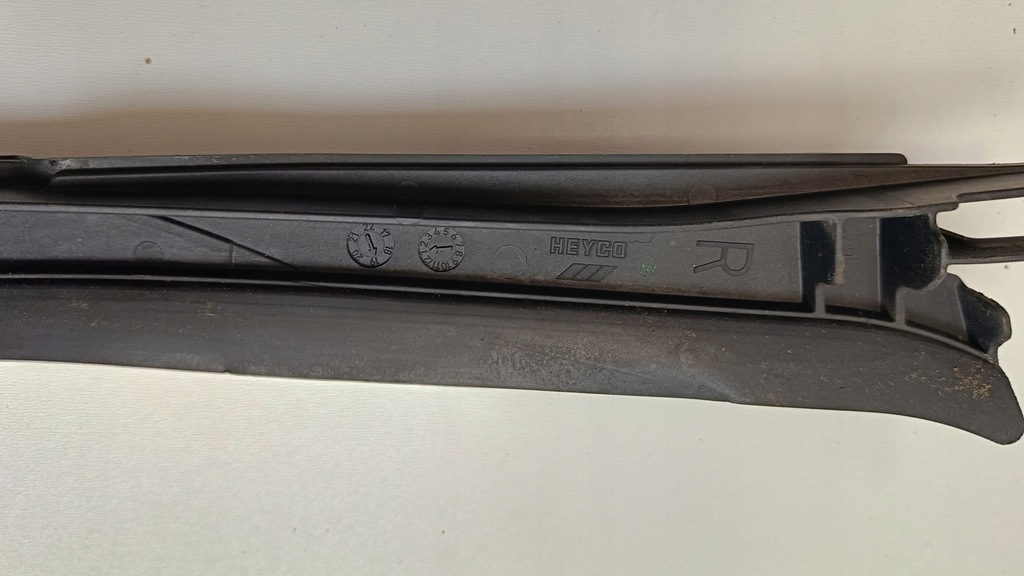 фото №13, Молдинг стекло лобовое правая bmw x6 g06 m50i 7465340