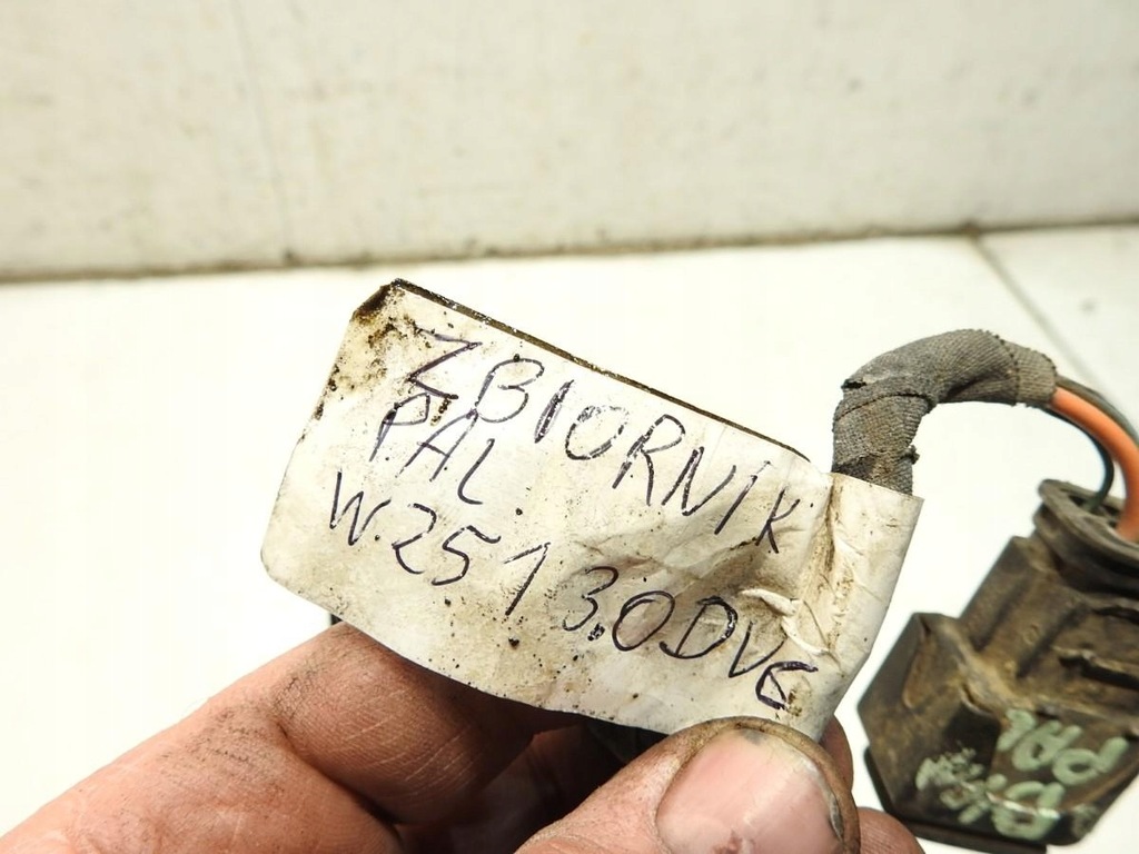 фото №2, Жгут электропроводка бака бака mercedes r w251 3.0 cdi v6