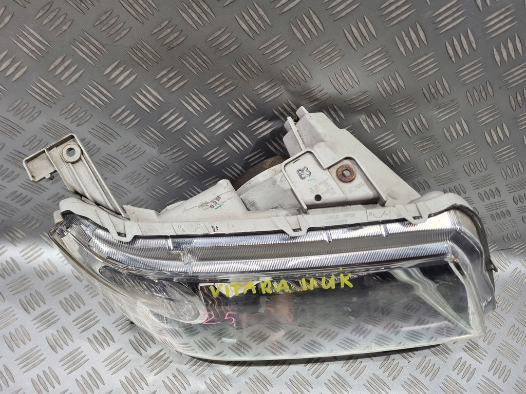 фото №8, Лампа правая передняя suzuki vitara ii anglik
