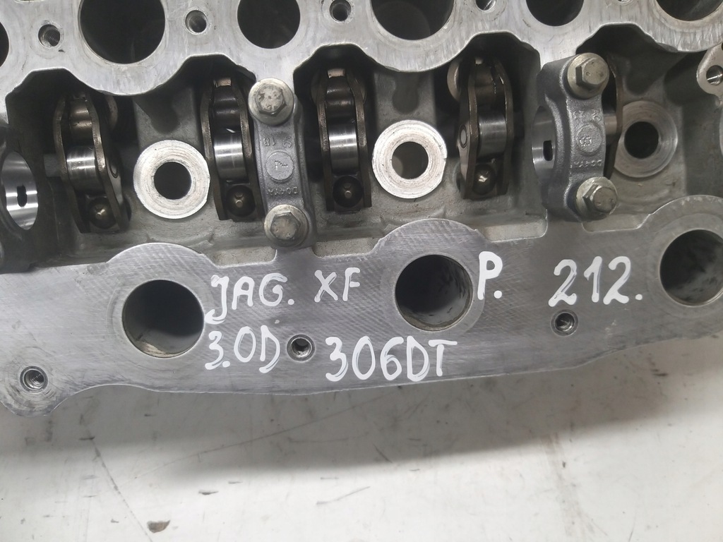 фото №16, Головка двигателя правая 3.0 d 306dt jaguar xf i x250 xj x351 9x2q-6090-ca