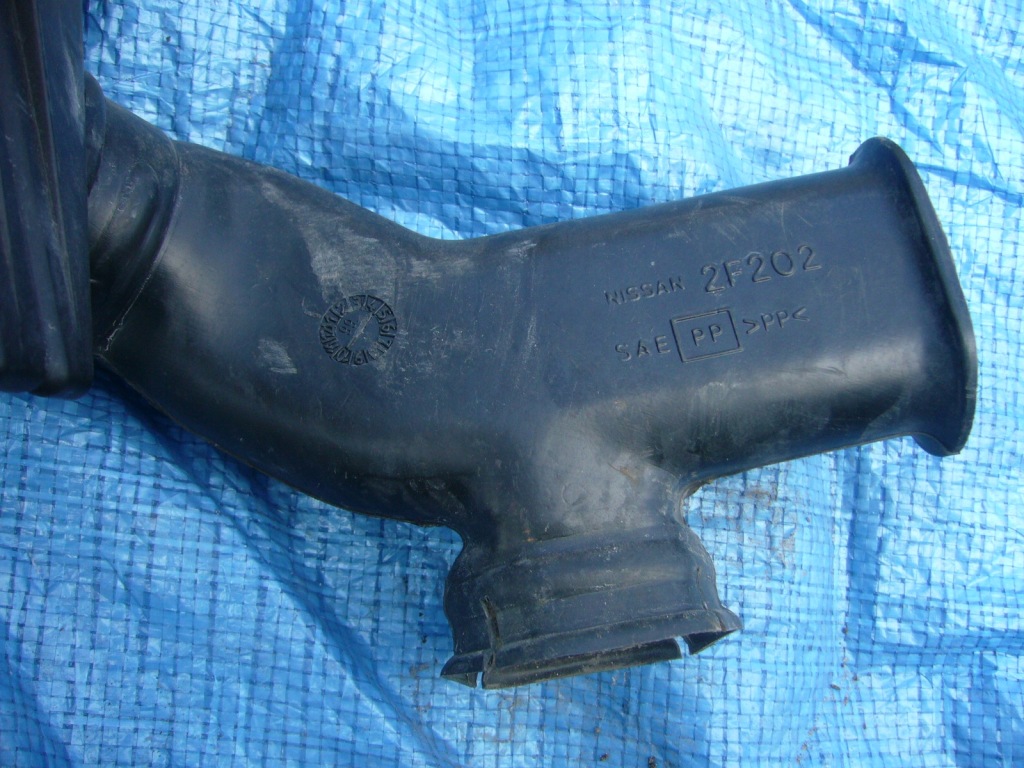 фото №1, Nissan primera p11 2.0 td lift труба впуска 2f202