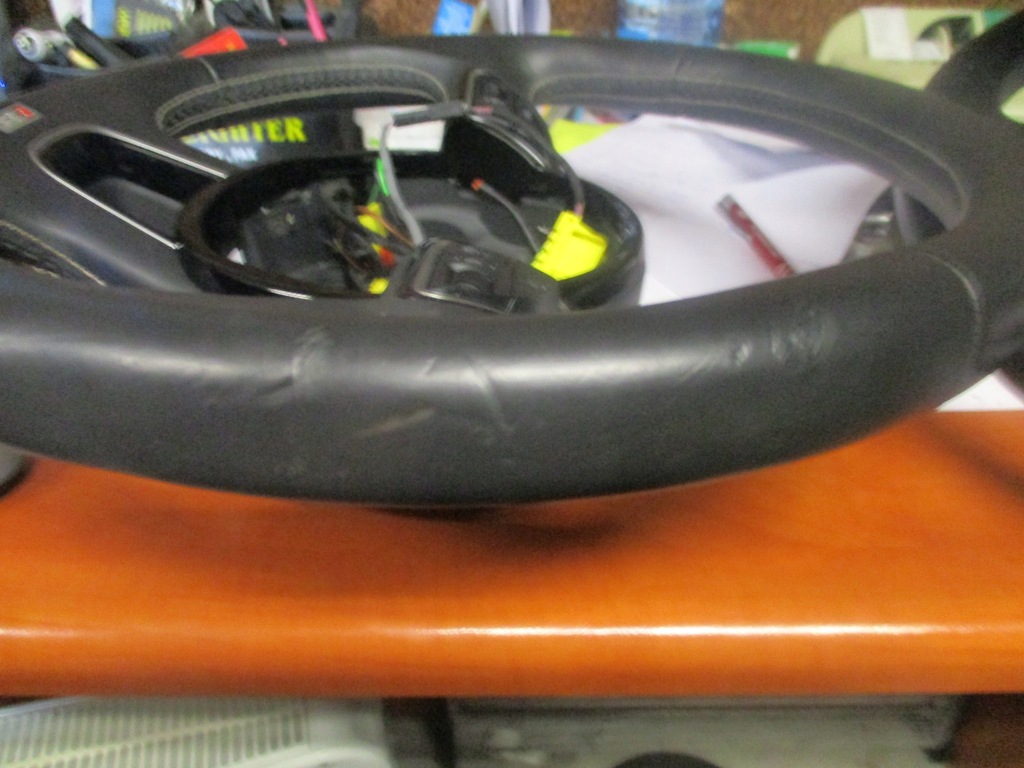 фото №6, Повітропровід audi sq5 шкіра пелюстки перемикання