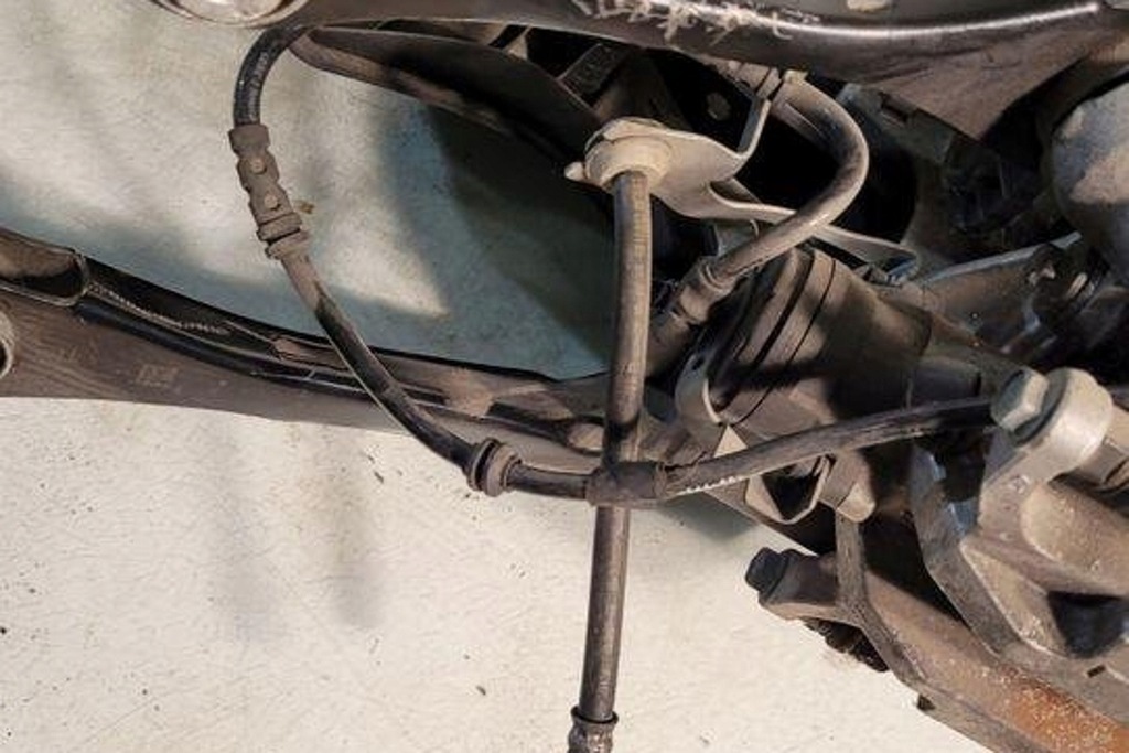 фото №15, Поворотный кулак задняя левая bmw 3 g20, g28 6882552 3.0l бензиновый 285kw 2020